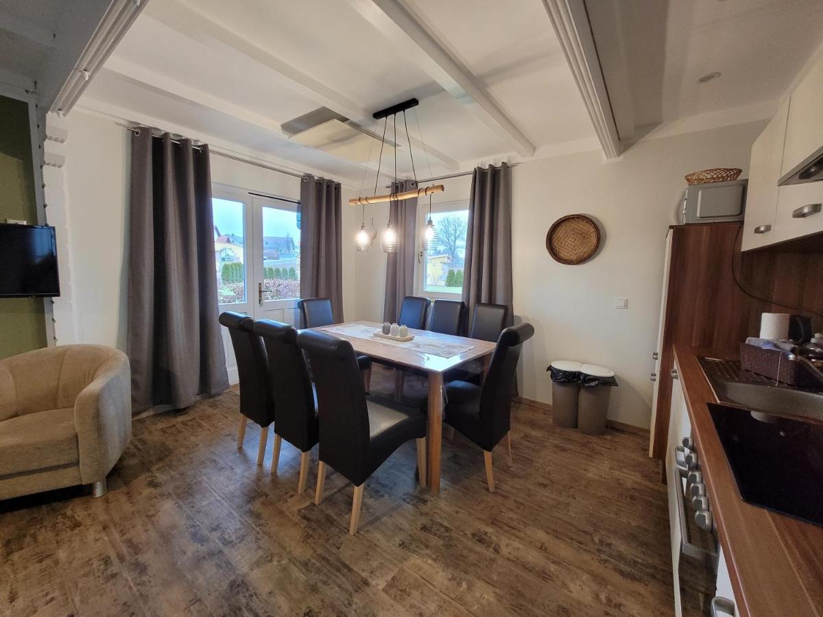 Ferienhaeuser Oberdorla Екстериор снимка